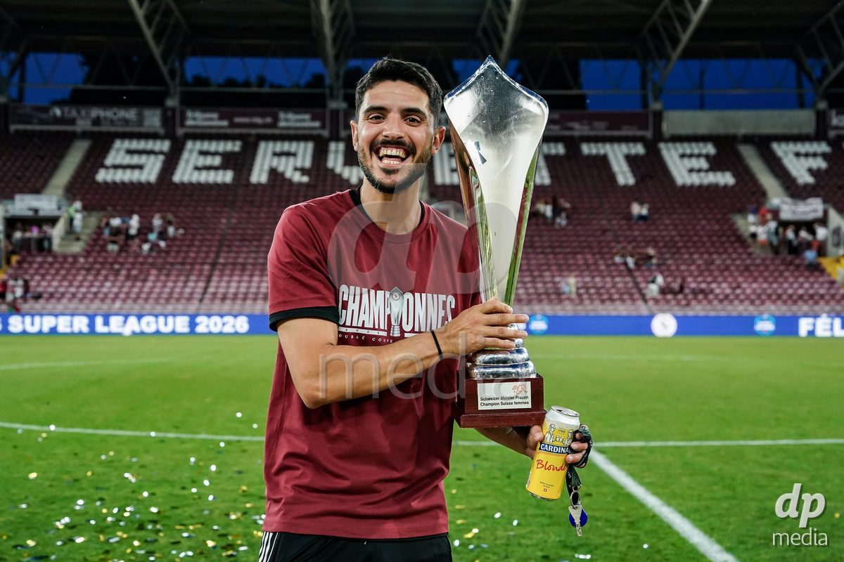 GENEVA, SWITZERLAND - MAY 29: Celebration of team Servette after winning the Final of the AXA Women's Super League match between Servette FC Chenois Feminin and BSC YB Frauen at Stade de Geneve on May 29, 2026 in Geneva, Switzerland.