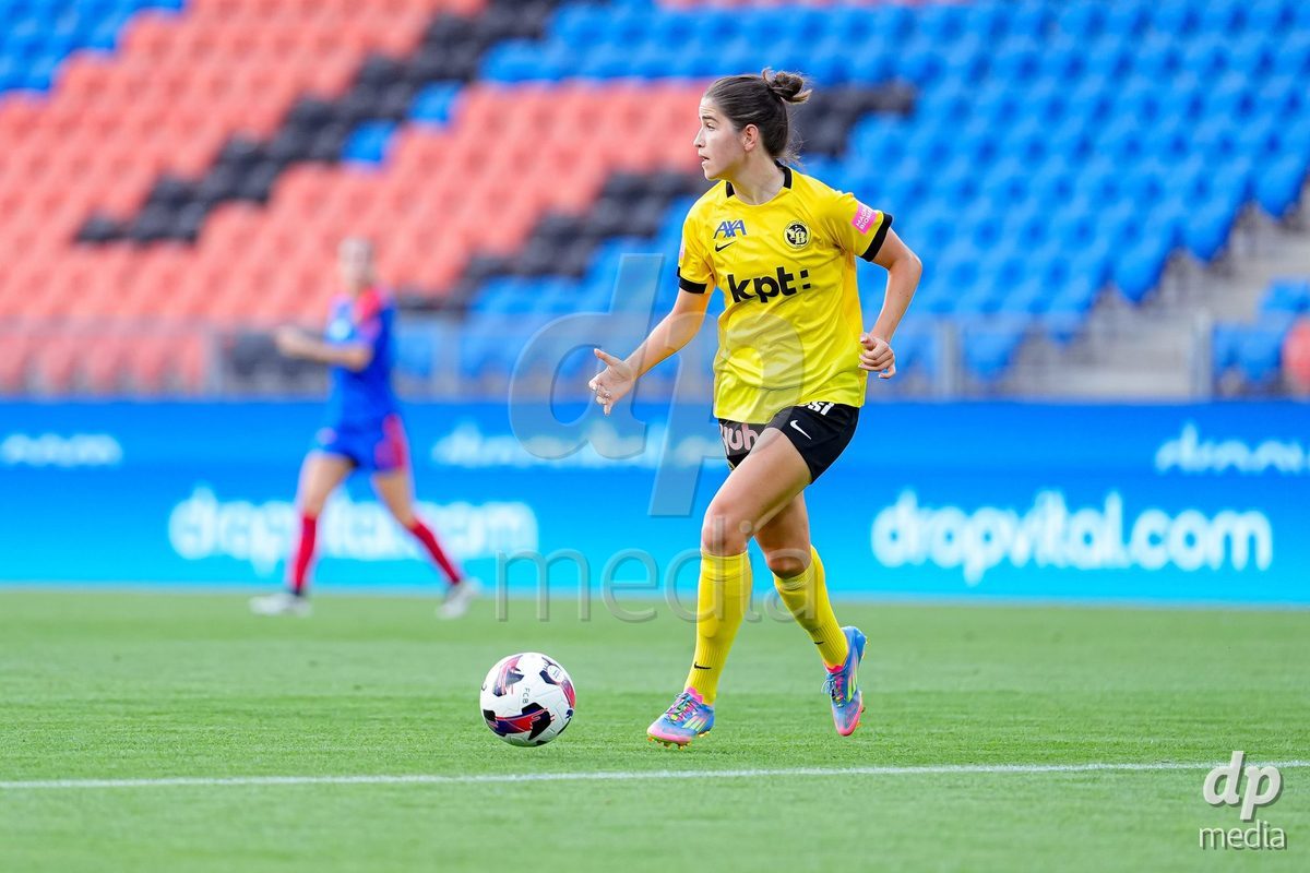 Switzerland: AXA Womens Super League 2026/27, FC Basel 1893 vs BSC YB Frauen - St. Jakob-Park, Basel: Giulia Schlup (19 BSC YB Frauen) in action.
