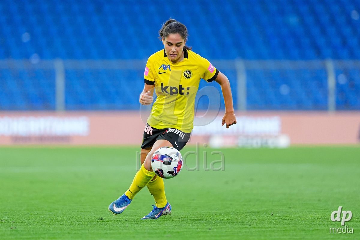 Switzerland: AXA Womens Super League 2026/27, FC Basel 1893 vs BSC YB Frauen - St. Jakob-Park, Basel: Laura Frey (26 BSC YB Frauen) in action.