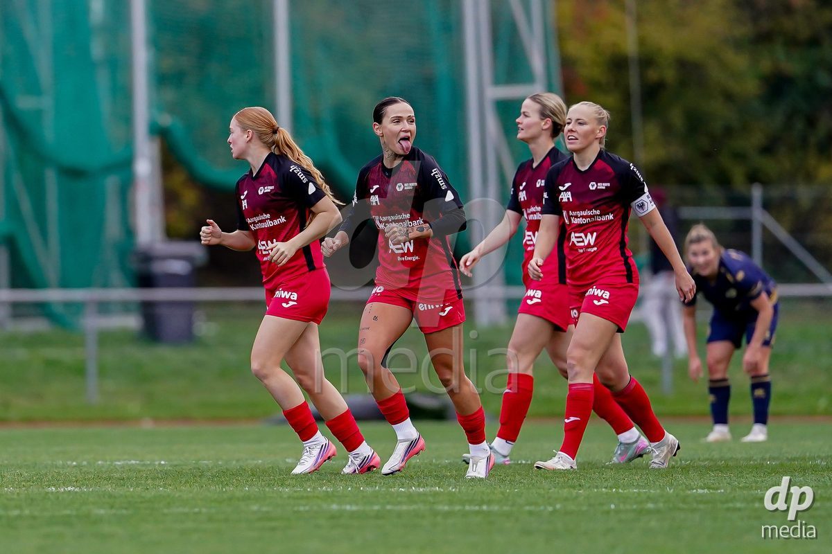 LUZERN, SWITZERLAND - OCTOBER 31: Vanesa Hoti of FC Aarau Frauen celebrating after scoring teams first goal during the AXA Women's Super League match between FC Luzern and FC Aarau Frauen at Hubelmatt on October 31, 2026 in Luzern, Switzerland.